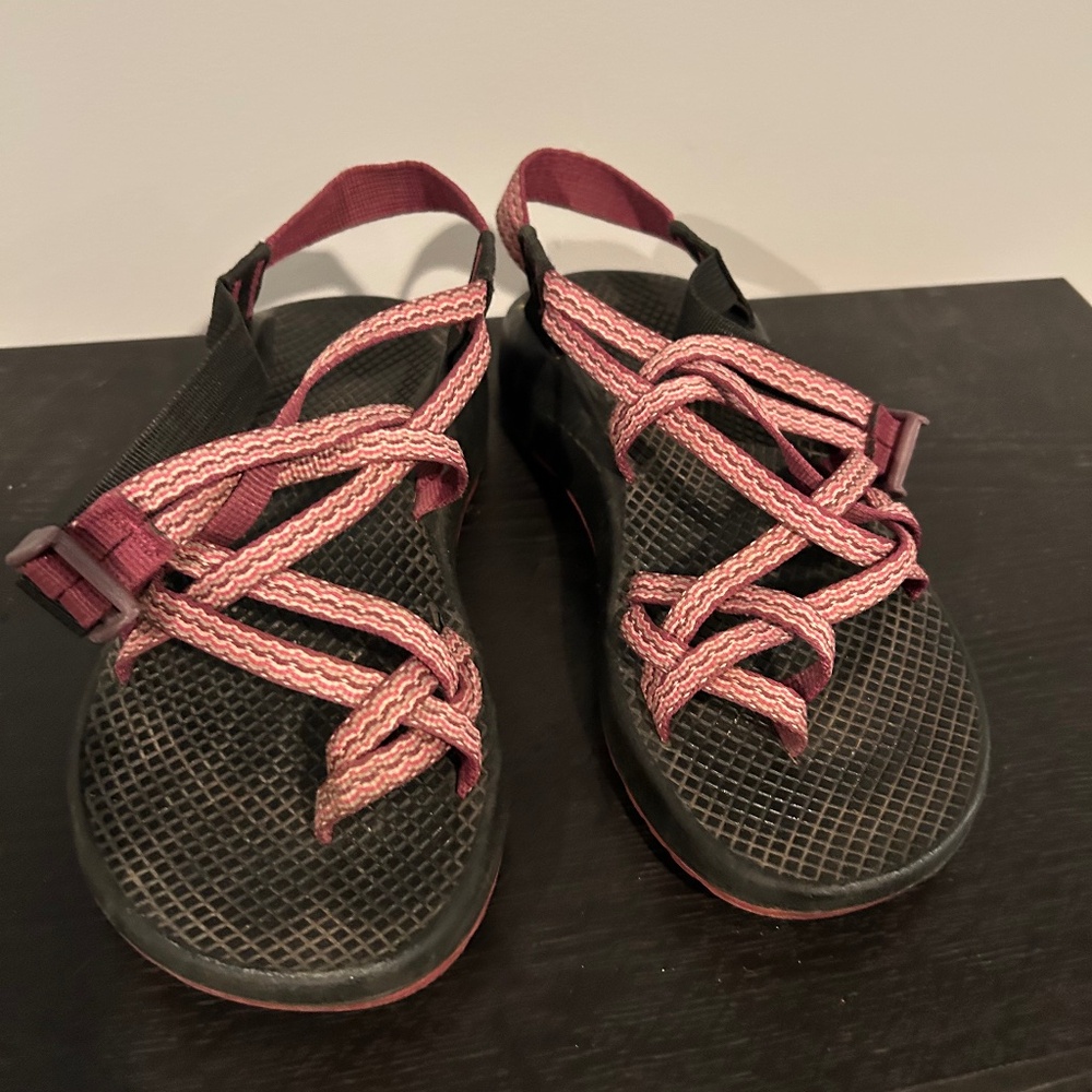 Womens Chacos’s Z/Cloud X2's sandals size 7